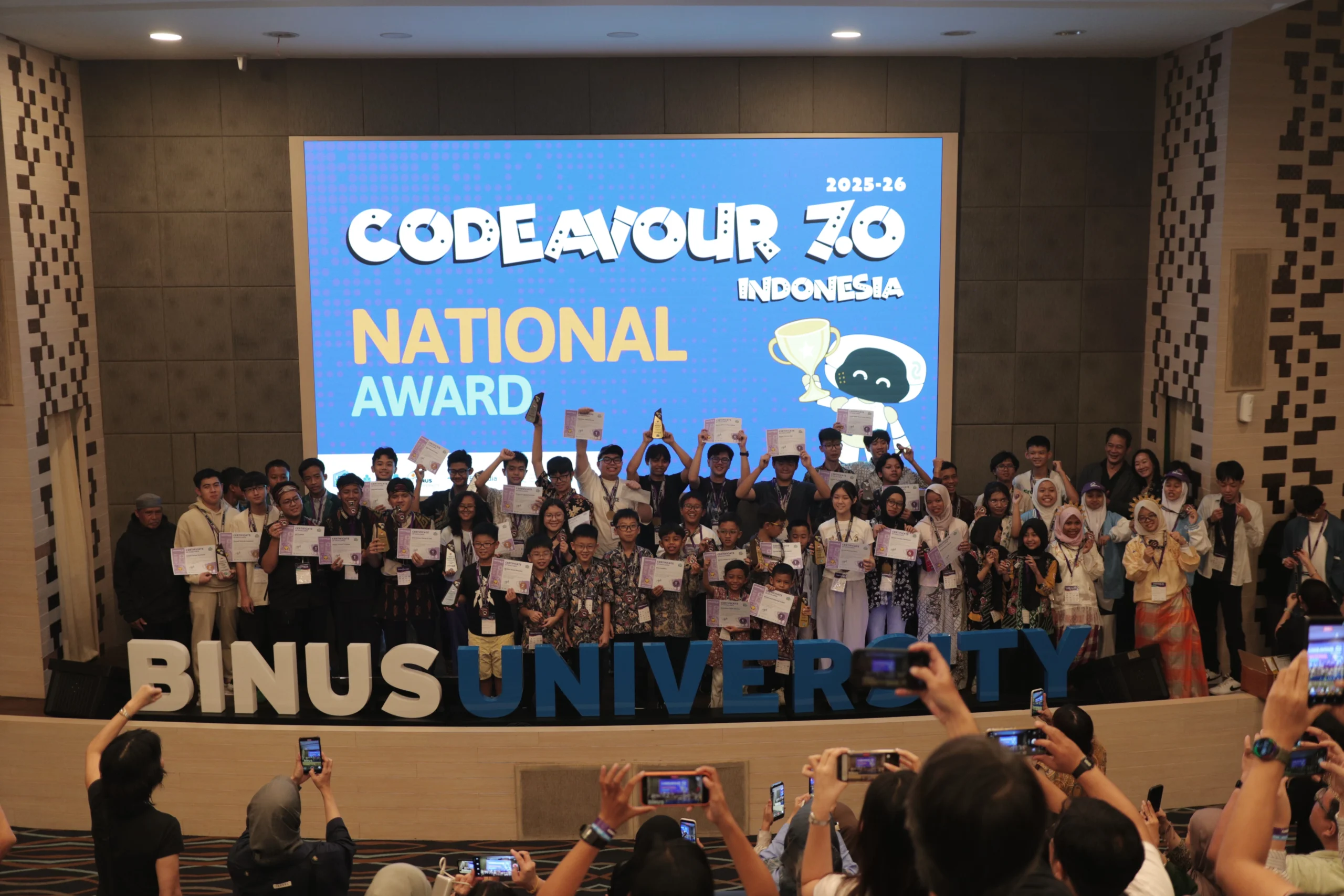 Codeavour 7.0 National Awardees